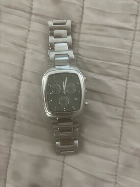 Kenneth Cole watch
